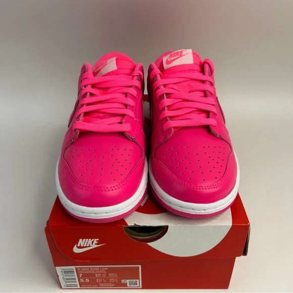 Nike Dunk Low WMNS “Barbie/Hyper Pink” 2023 - Picture 2 of 4